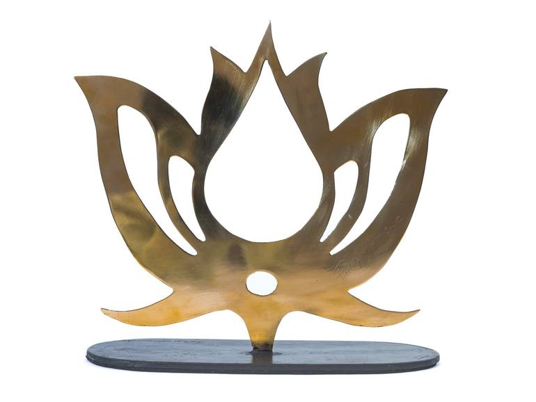 Original Surrealism Floral Sculpture by Pierluigi Manciniart