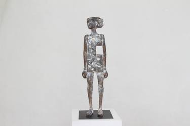 Original Figurative Body Sculpture by Hanna Regina Uber