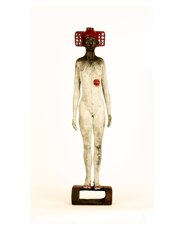 Original Figurative Body Sculpture by Hanna Regina Uber