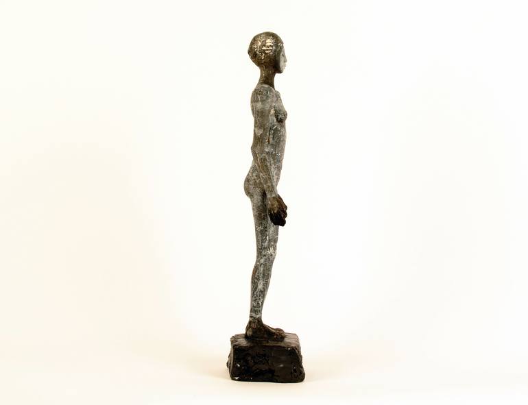 Original Figurative Body Sculpture by Hanna Regina Uber