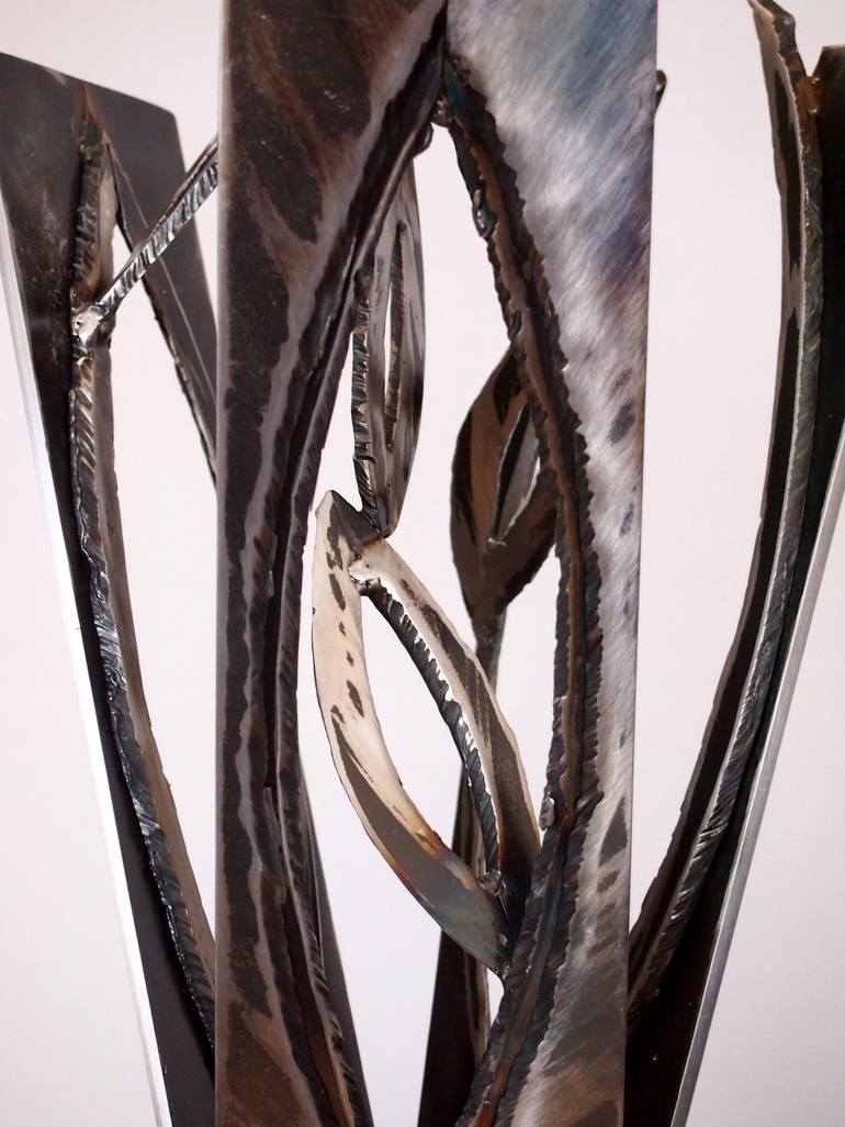 Original Abstract Expressionism Floral Sculpture by Stevlin Yovchev