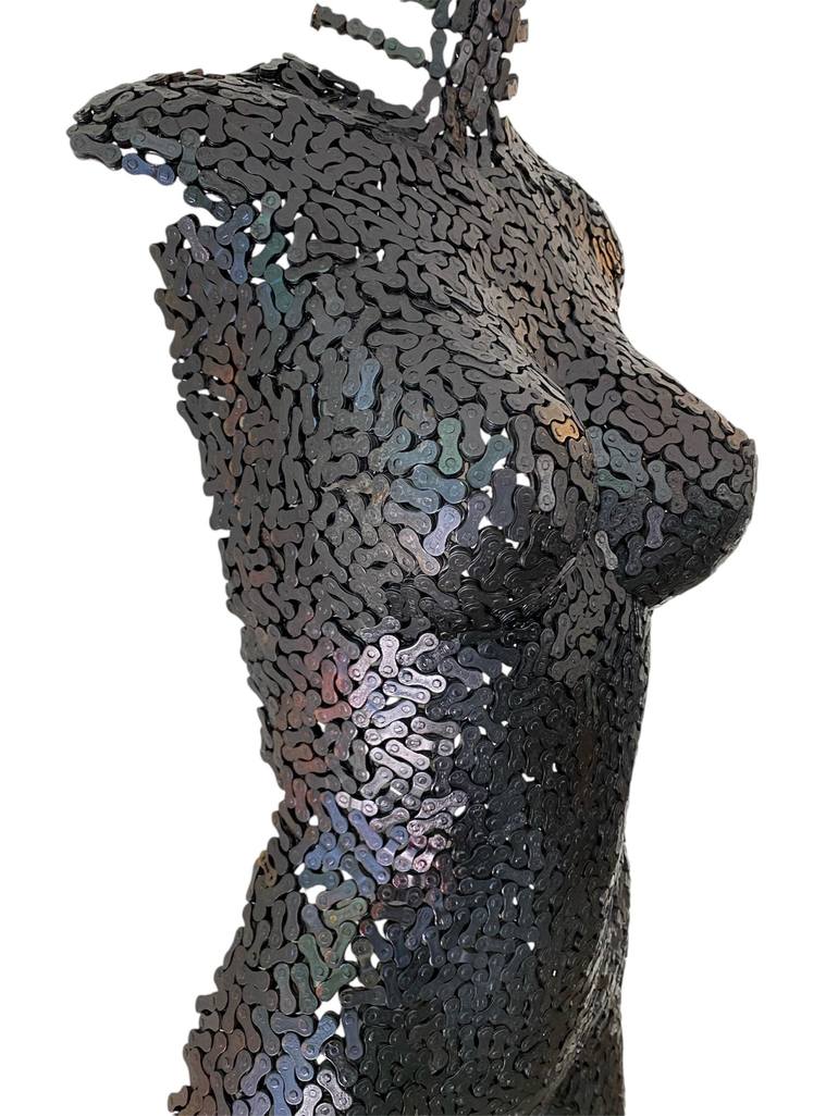 Original Figurative People Sculpture by Nathan Goodman