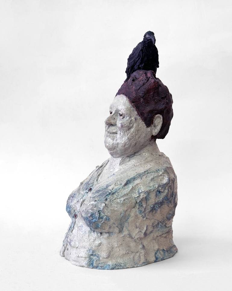 Original Contemporary Women Sculpture by Sol Vil