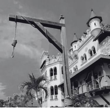 Original Black & White Architecture Photography by Pinky Rivera