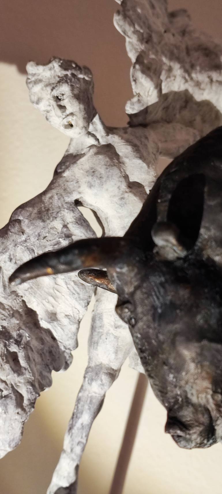 Original Figurative Animal Sculpture by Víctor Gassó Arisa