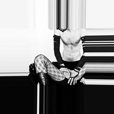 Original Conceptual Nude Photography by Ambra Lorenzetti