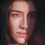 Lila II by Roos van der Vliet