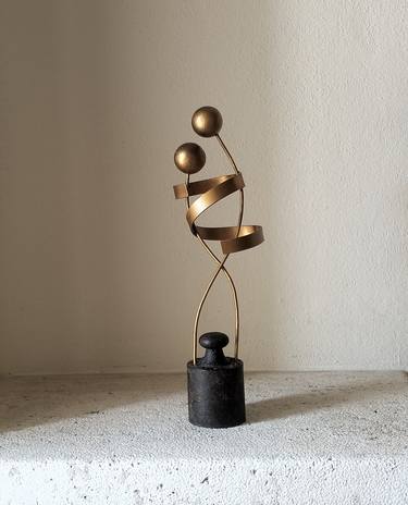 Original Figurative Love Sculpture by Pasquale Spada
