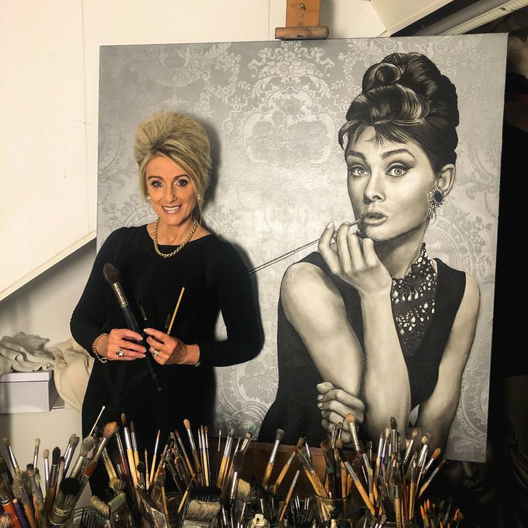 Original Black & White Women Painting by Saskia Vugts