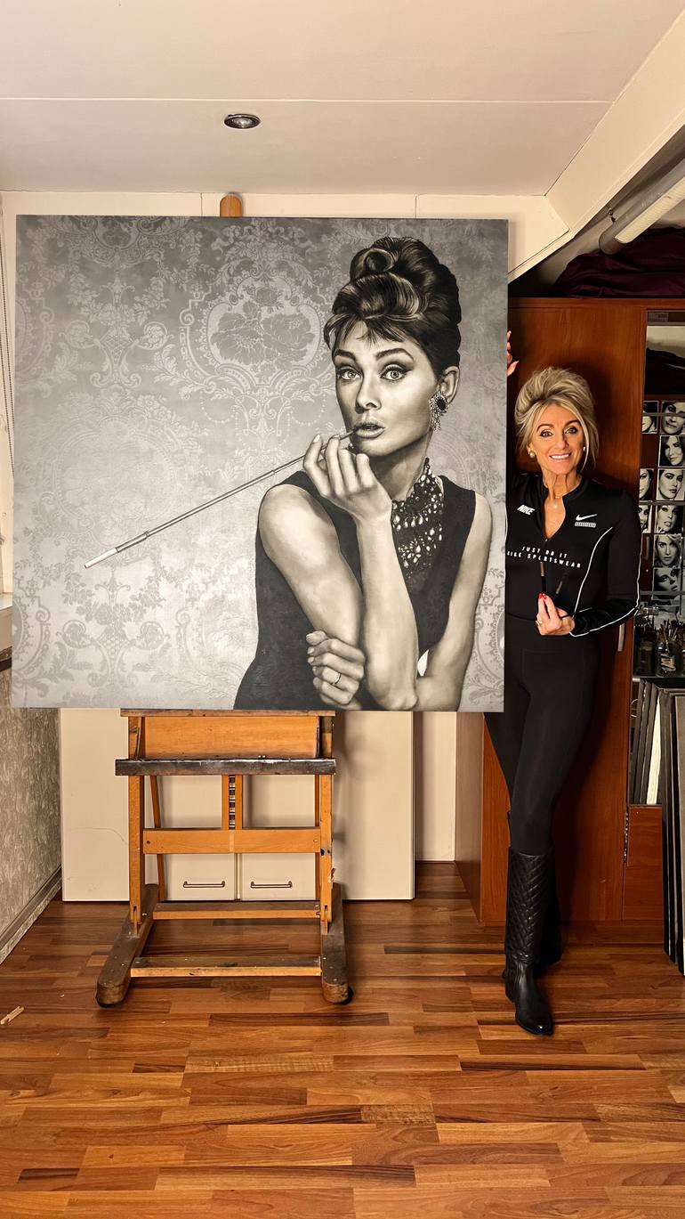 Original Black & White Women Painting by Saskia Vugts