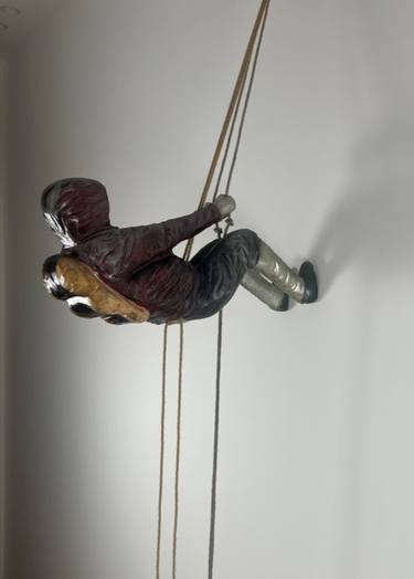 Original Contemporary Body Sculpture by C L A U R I I L I E V O