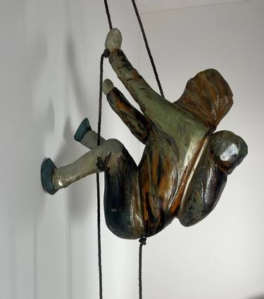 Original Contemporary Body Sculpture by C L A U R I I L I E V O