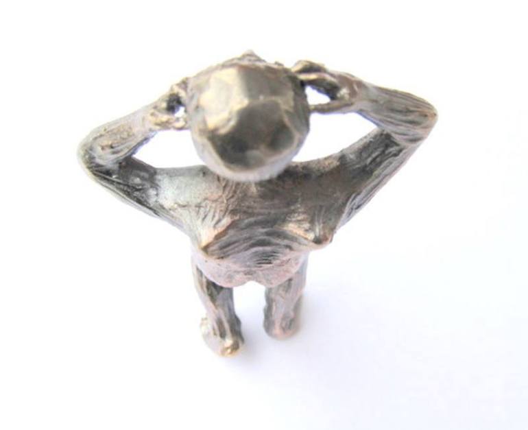 Original Figurative Men Sculpture by Melanie Rundel-Milzner