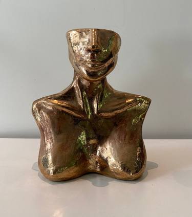 Original Contemporary Women Sculpture by Nanda Diel