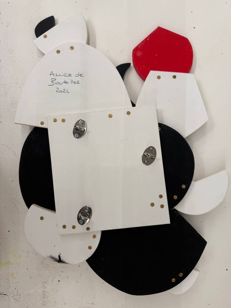 Original Conceptual Abstract Sculpture by Amicie De Bouteiller