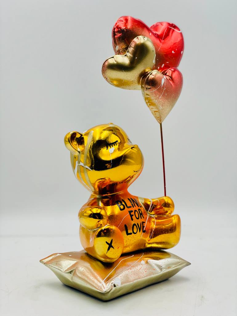 Original Art Deco Animal Sculpture by Ahu Didem Sever