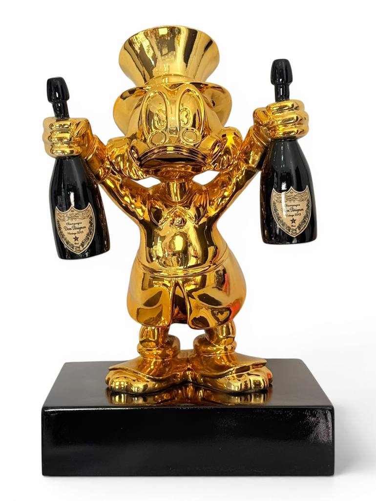Original Pop Culture/Celebrity Sculpture by Ahu Didem Sever | Contemporary Art on Resin | Louis Vuitton Scrooge McDuck Sculpture
