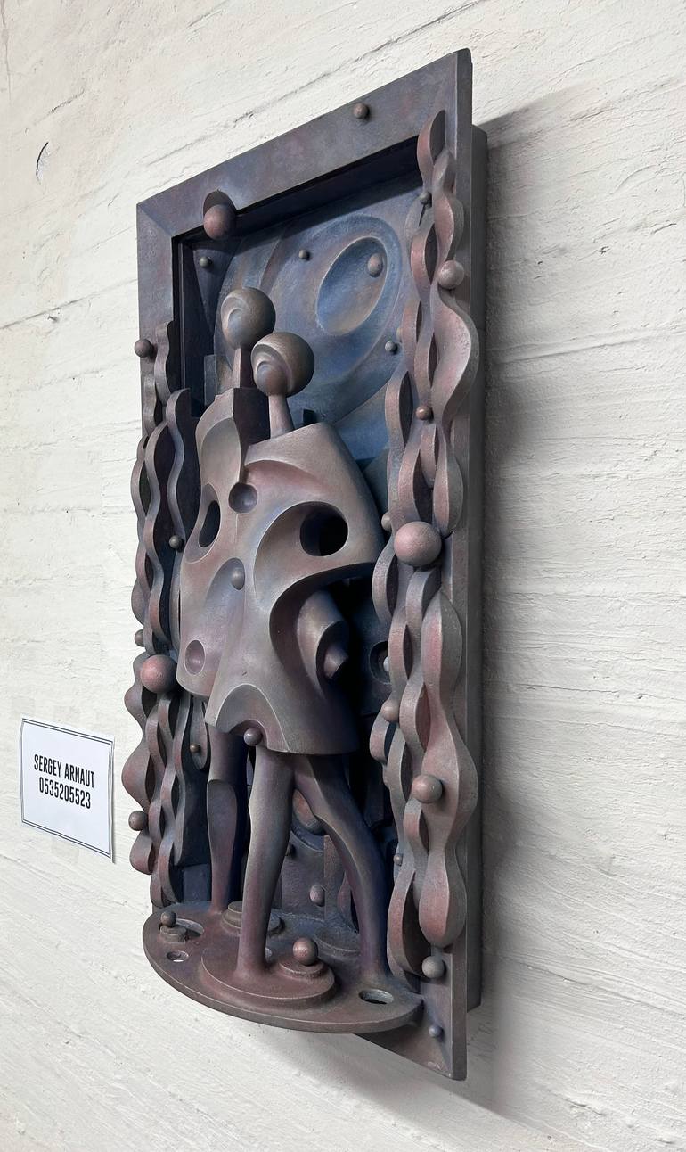 Original Contemporary Body Sculpture by Sergey Arnaut