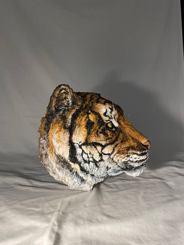 Original Realism Animal Sculpture by Iasmina Moldovan