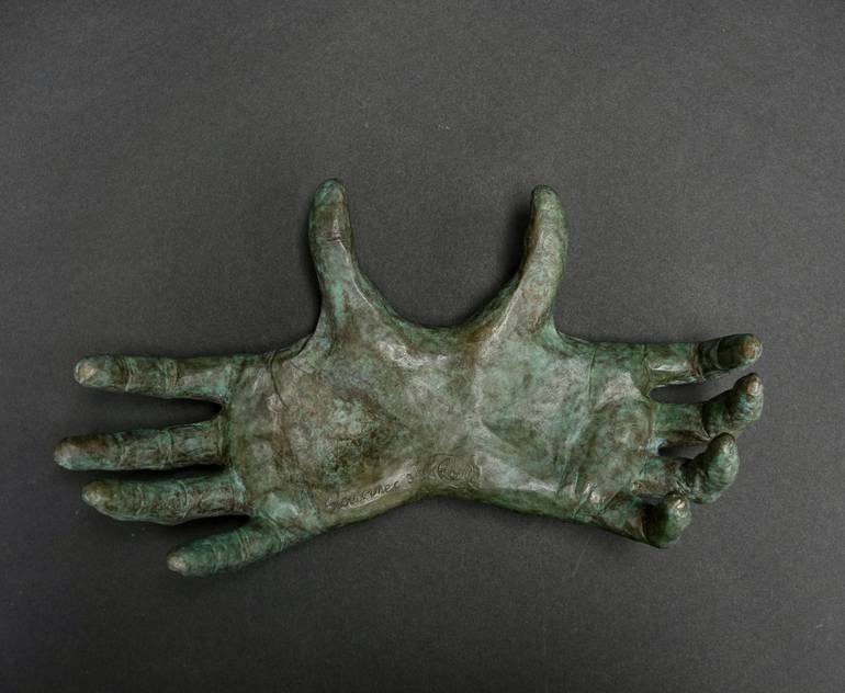 Original Contemporary Body Sculpture by Sarah Scouarnec