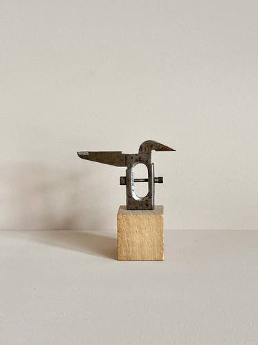 Original Contemporary Animal Sculpture by Daphne Maureen