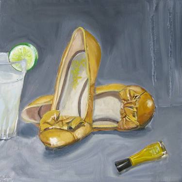 Yellow shoes, yellow nail paint & lemonade thumb