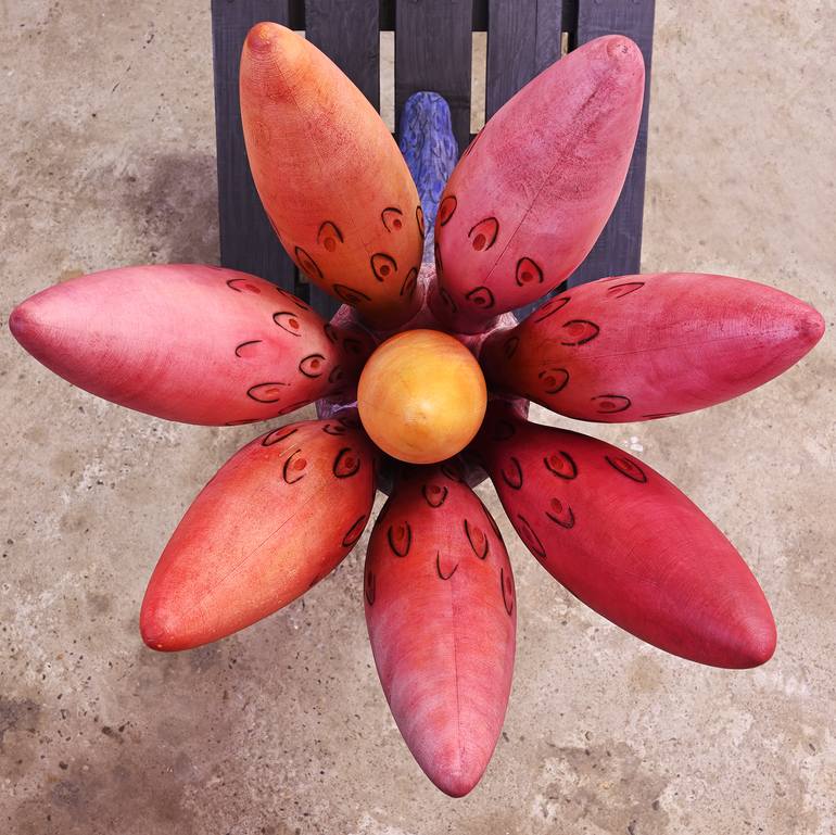 Original Contemporary Floral Sculpture by Joost Speet