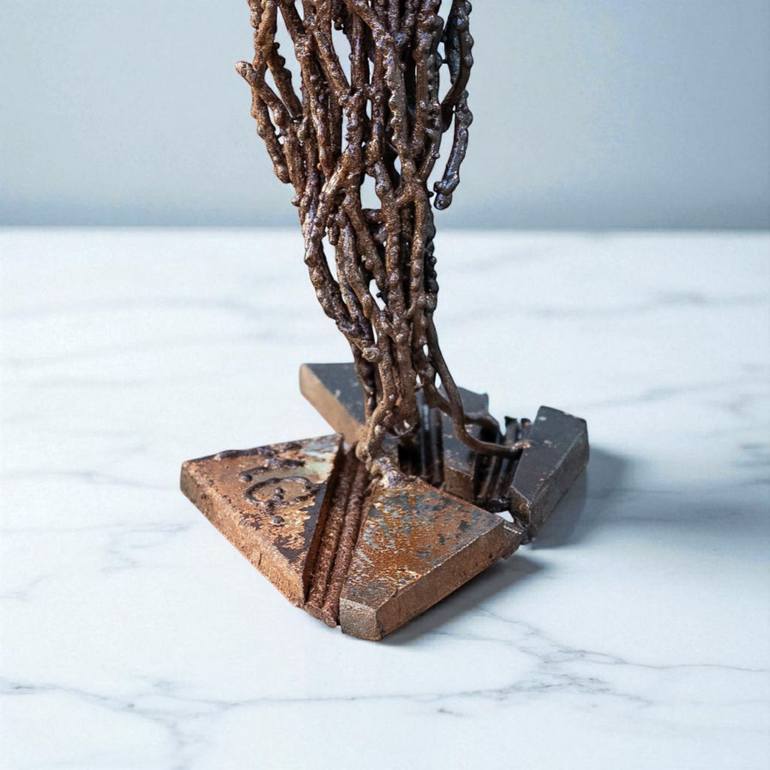 Original Abstract Sculpture by Manuel Quaresima