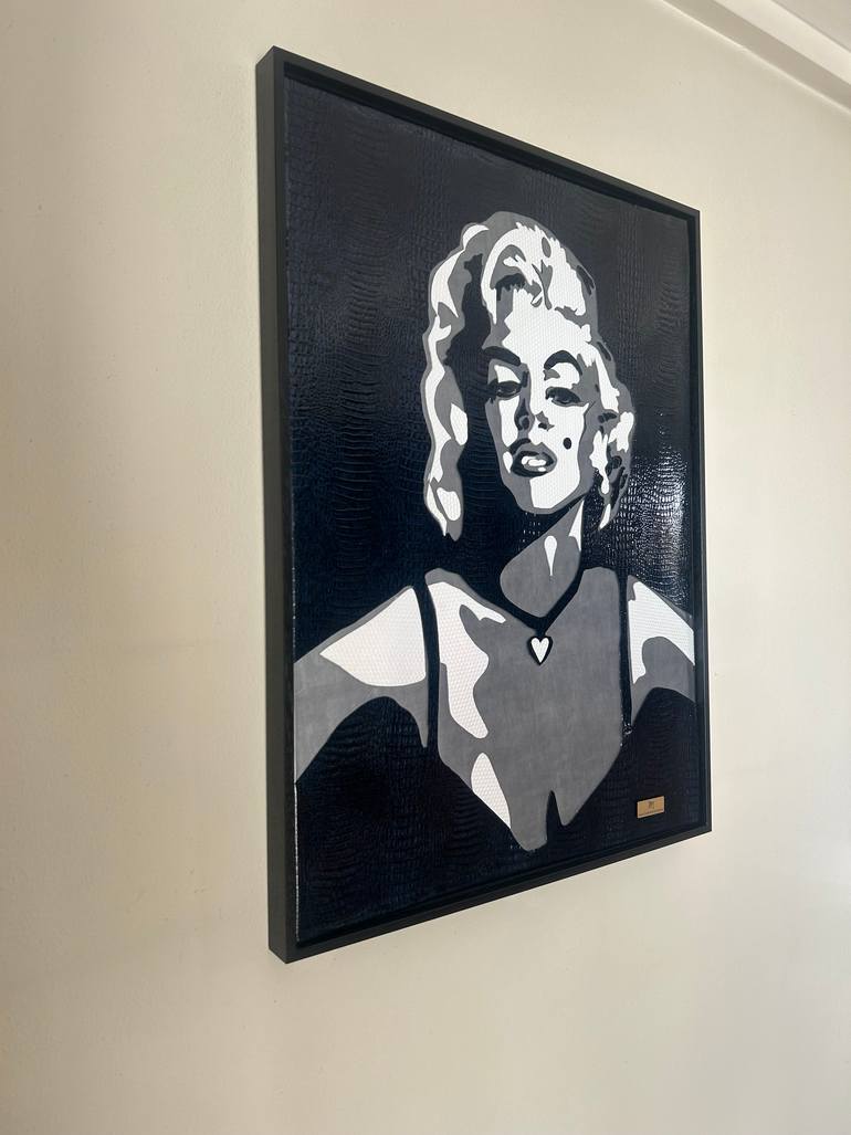 Original Figurative Pop Culture/Celebrity Mixed Media by Maartje Van Berkel