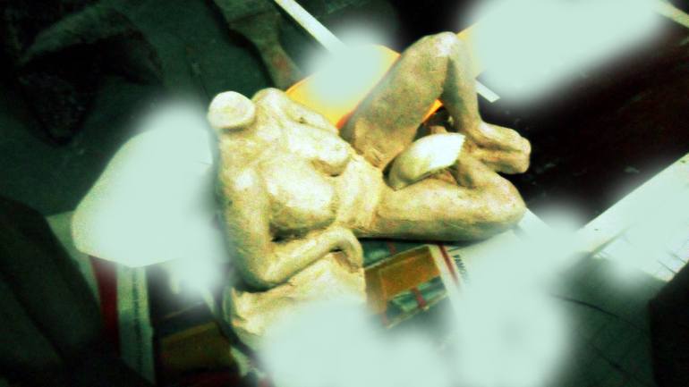 Original Nude Sculpture by Leonardo Villaseor Peterson