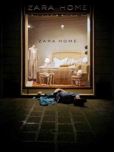 Series LIFEFRAMES: Zara's home thumb