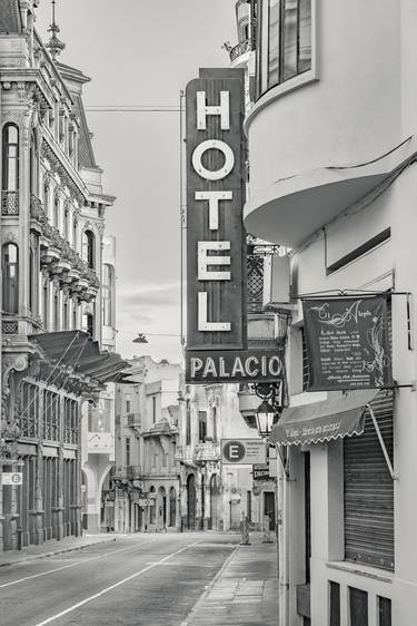 Print of Realism Cities Photography by Daniel Ferreira-Leites Ciccarino