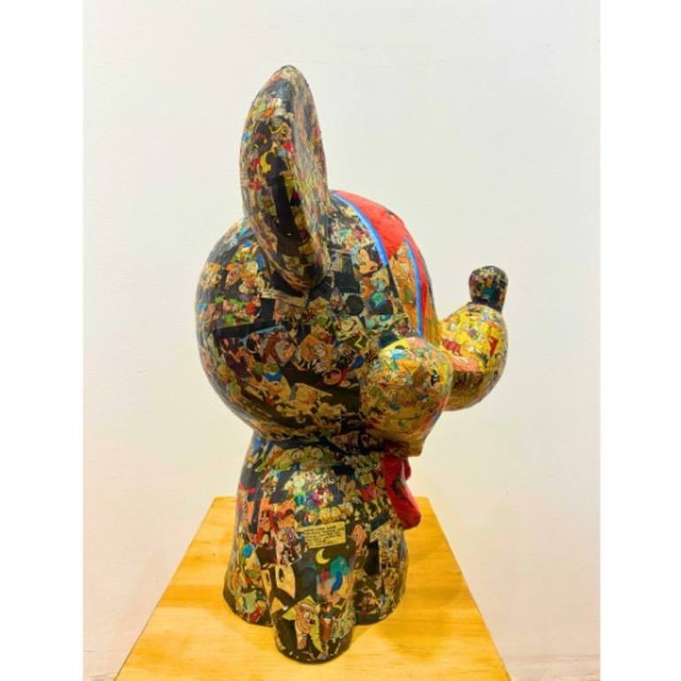 Original Abstract Performing Arts Sculpture by Heartlab Bali