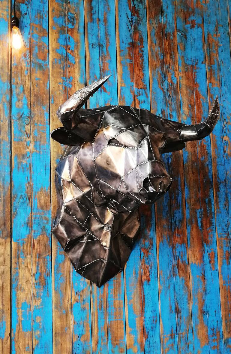 Original Contemporary Animal Sculpture by Eduardo Eddiart