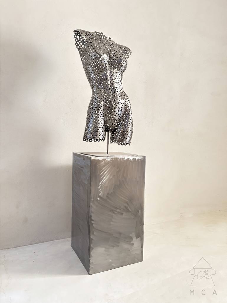 Original Art Deco Abstract Sculpture by Eduardo Eddiart