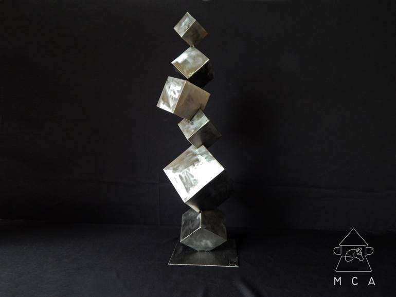 Original Contemporary Abstract Sculpture by Eduardo Eddiart