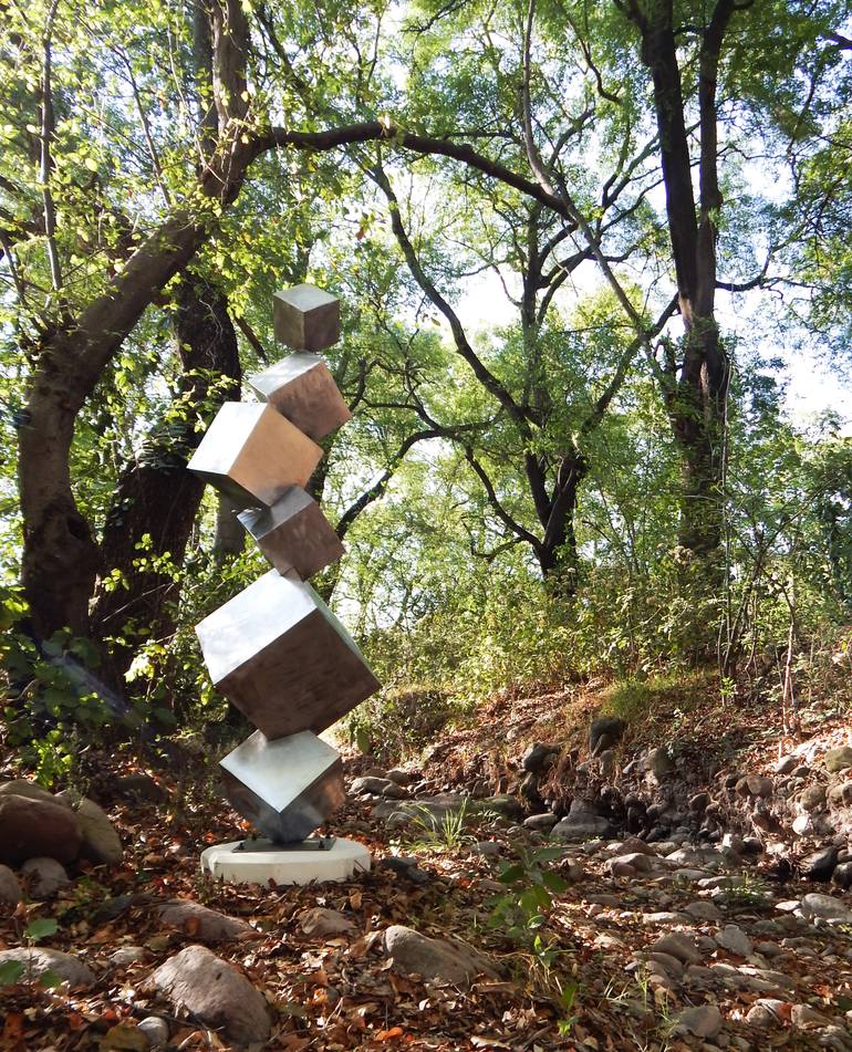 Original Contemporary Abstract Sculpture by Eduardo Eddiart