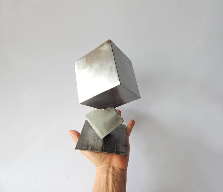 Original Contemporary Abstract Sculpture by Eduardo Eddiart