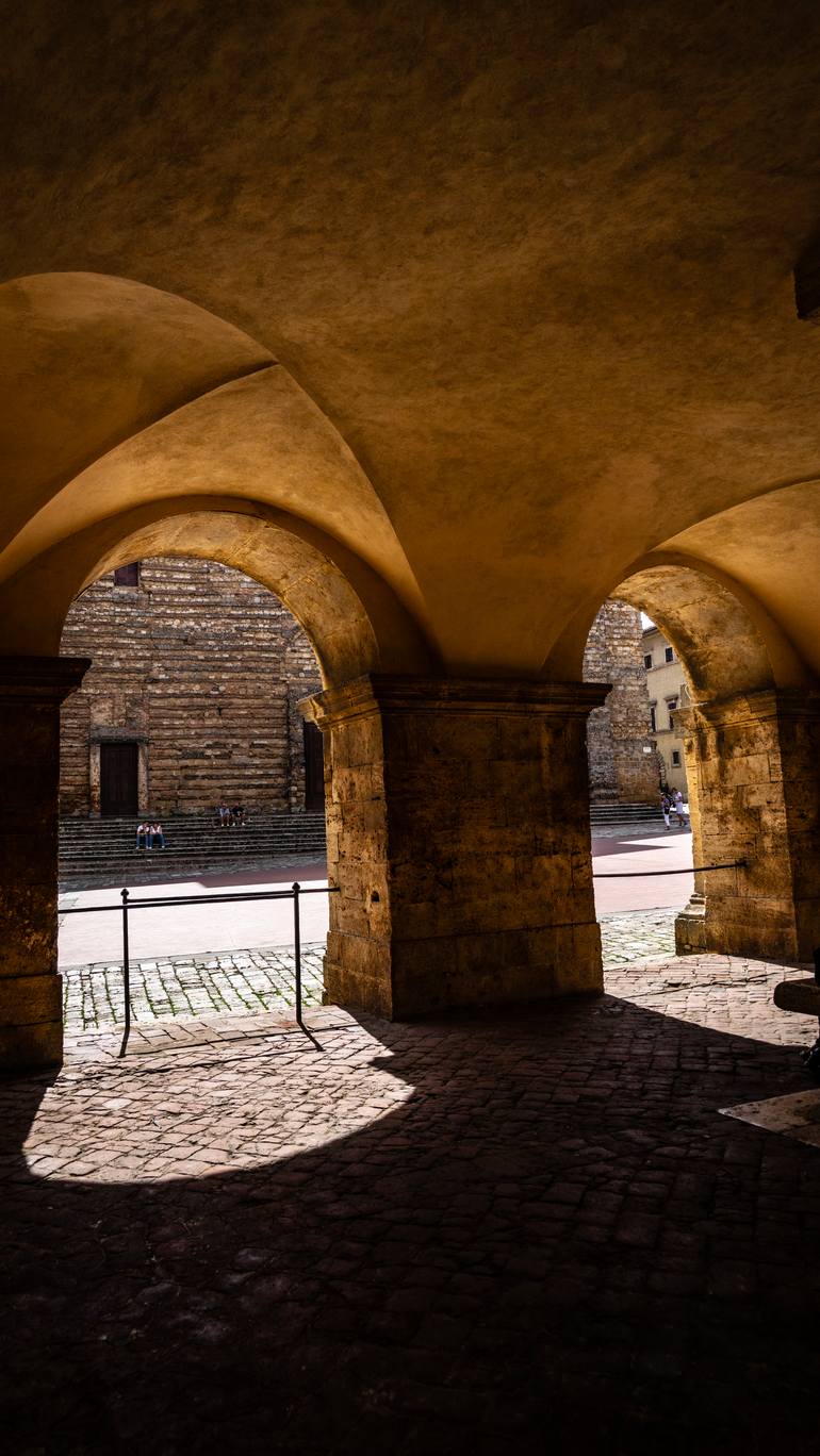 Original Architecture Photography by Craig Stewart | Photorealism Art on Paper | Pienza - Italy - plaza and arches #2070