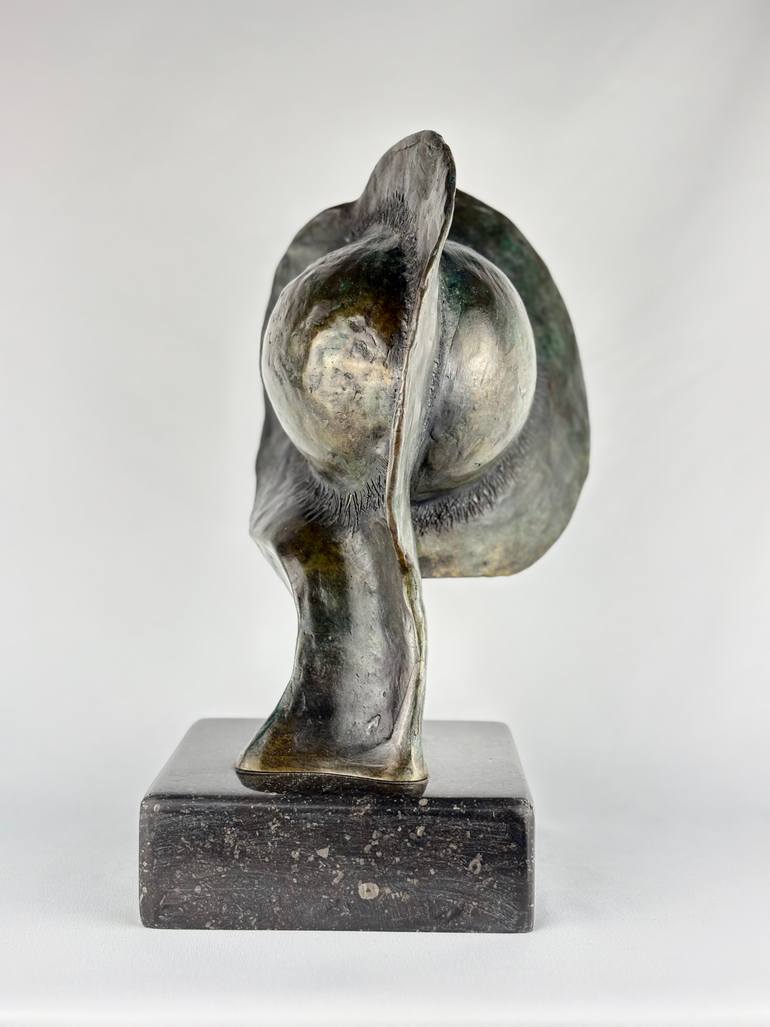 Original Figurative Botanic Sculpture by Peter Roos