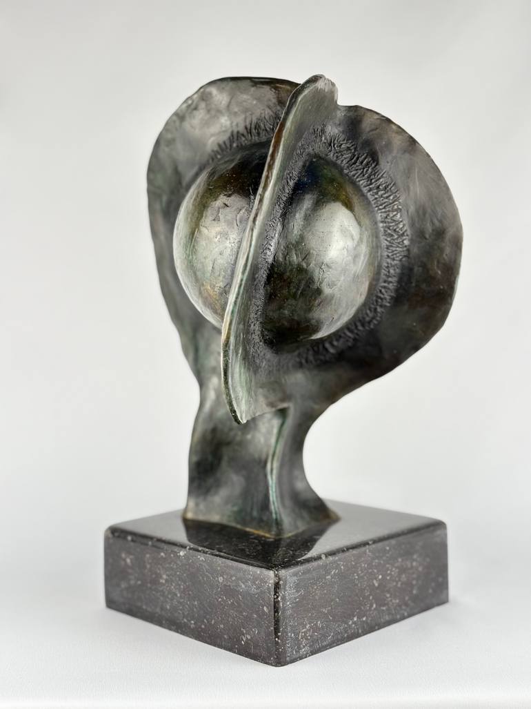 Original Figurative Botanic Sculpture by Peter Roos
