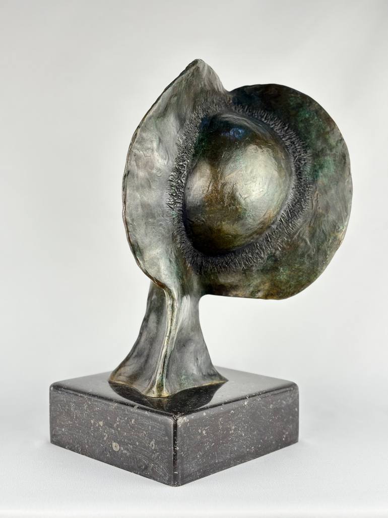 Original Figurative Botanic Sculpture by Peter Roos