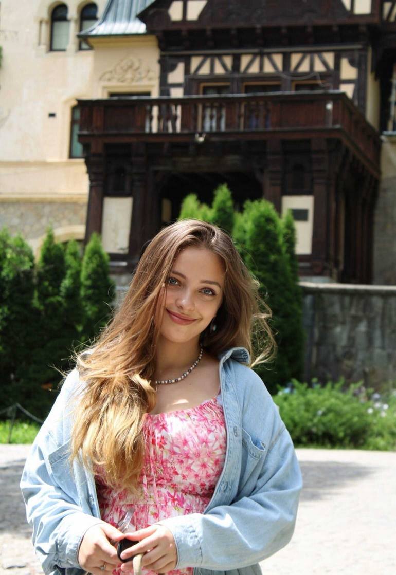 Slide undefined