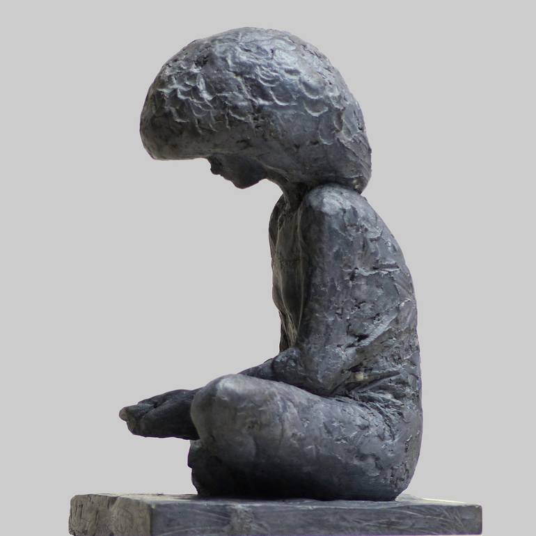 Original Women Sculpture by Angelika Kienberger