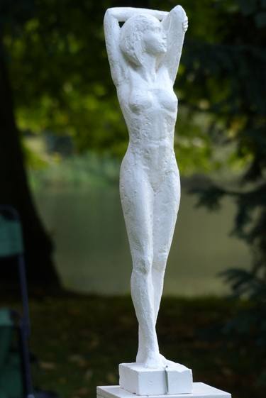 Original Figurative Women Sculpture by Angelika Kienberger