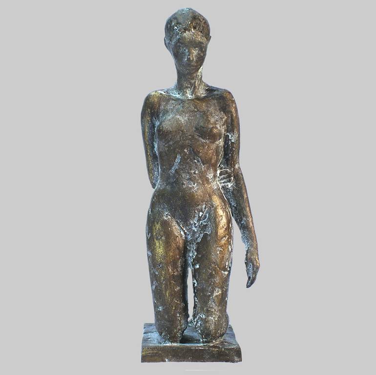 Original Figurative Women Sculpture by Angelika Kienberger