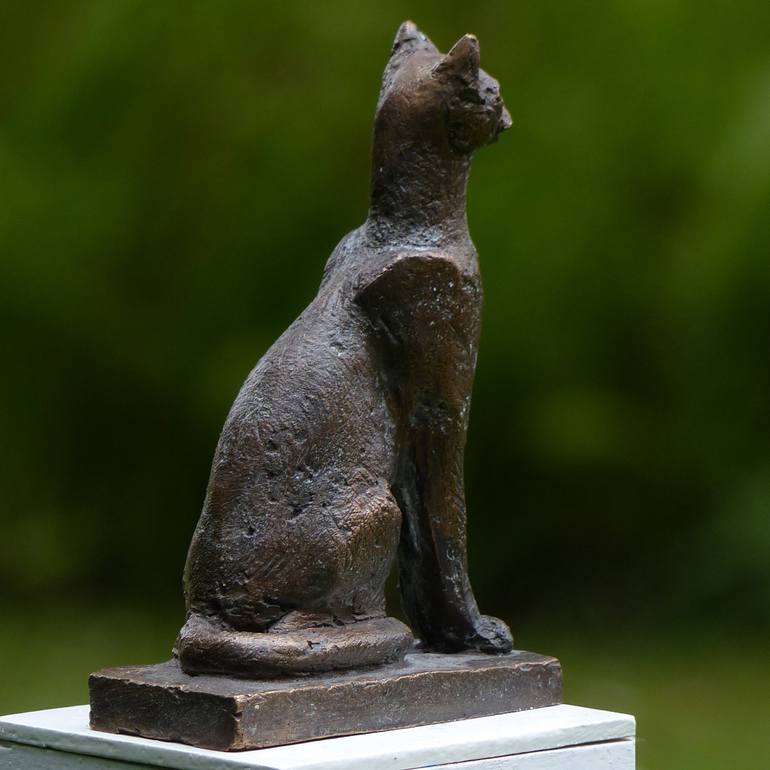Original Cats Sculpture by Angelika Kienberger