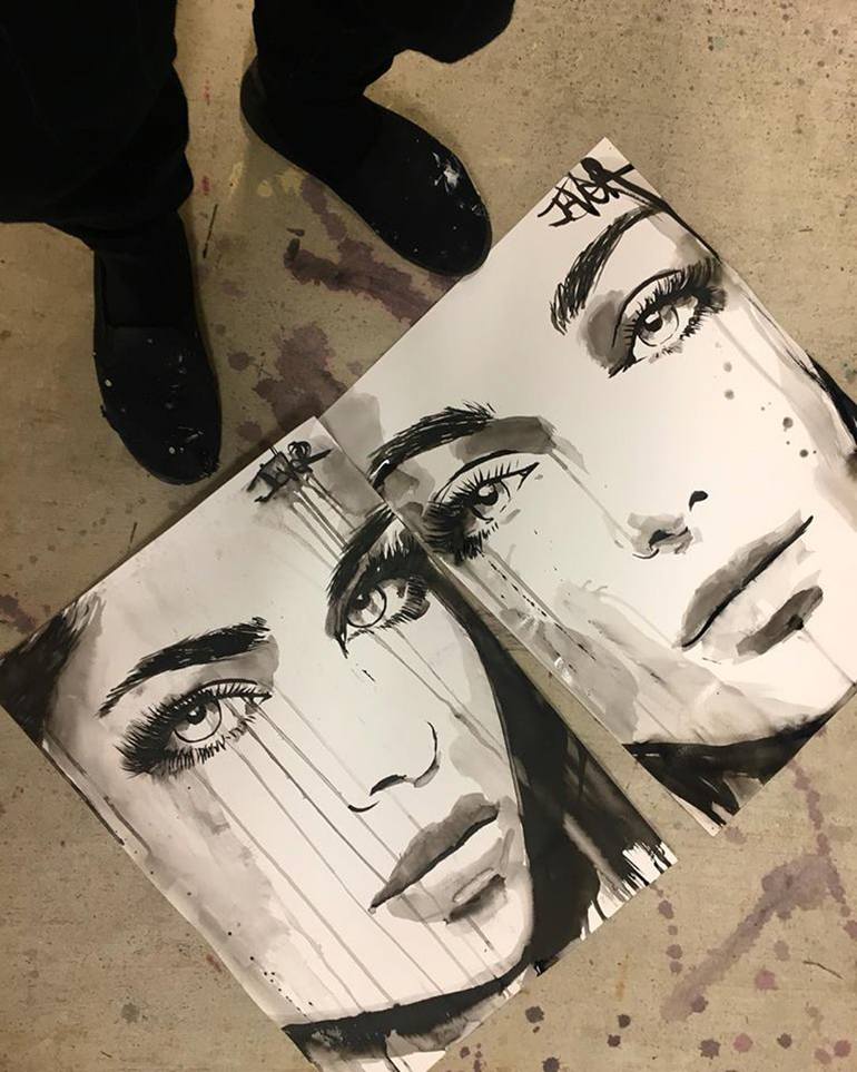 Original Figurative Women Drawing by Loui Jover