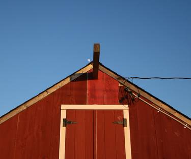 Red Barn thumb