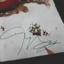 close up signature